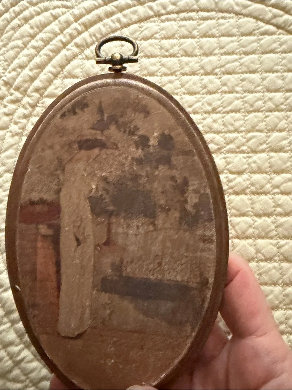 N/A decorative oval